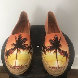 Jeffrey Campbell sunset print flat espadrilles sz8